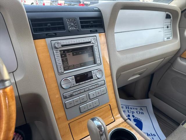 2007 Lincoln Navigator 4WD 4dr