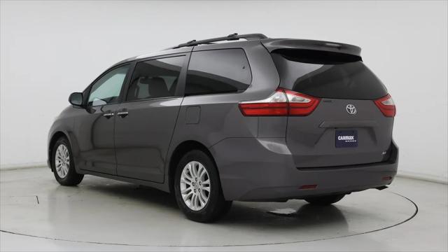 2017 Toyota Sienna XLE 8 Passenger