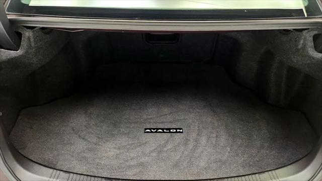 2014 Toyota Avalon XLE Premium