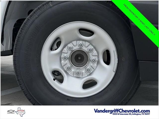2026 Chevrolet Express Cargo Van 2500 Regular Wheelbase, WT, RWD