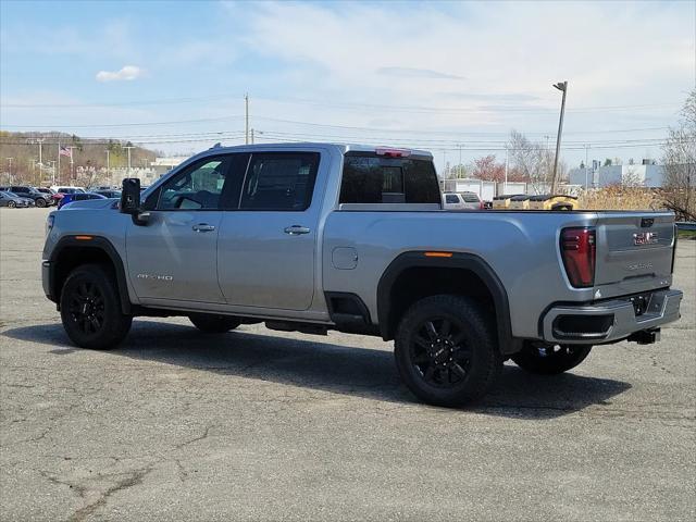 2026 GMC Sierra 2500HD Crew Cab, Standard Bed, AT4, 4WD