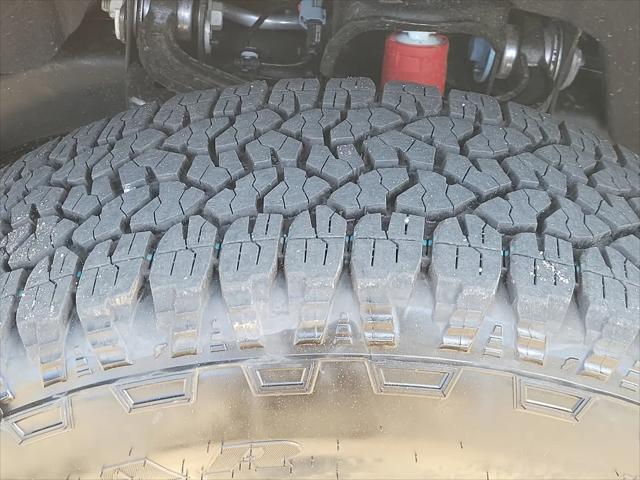 2026 GMC Sierra 2500HD Crew Cab, Standard Bed, AT4, 4WD