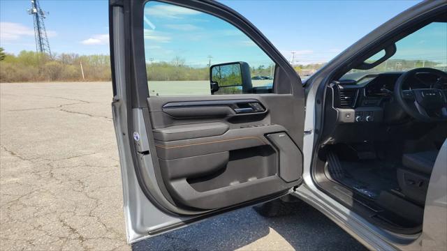 2026 GMC Sierra 2500HD Crew Cab, Standard Bed, AT4, 4WD