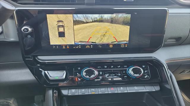 2026 GMC Sierra 2500HD Crew Cab, Standard Bed, AT4, 4WD