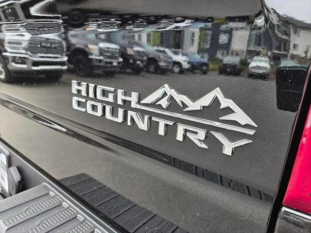 2020 Chevrolet Silverado 1500 4WD Crew Cab Short Bed High Country
