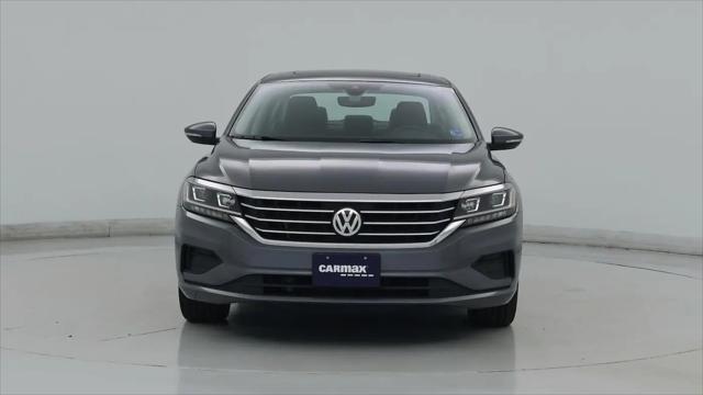 2022 Volkswagen Passat 2.0T SE