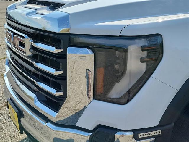 2024 GMC Sierra 2500HD 4WD Regular Cab Long Bed SLE
