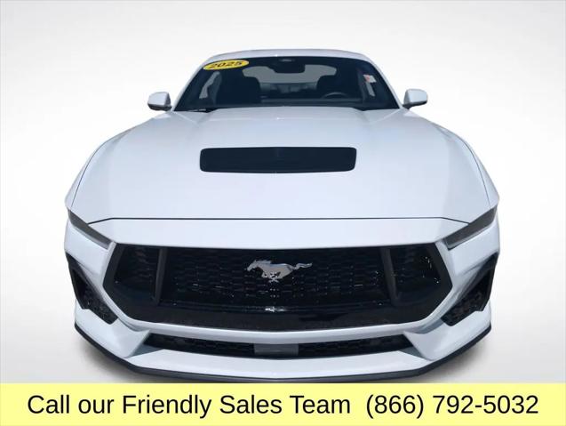 2025 Ford Mustang GT Premium Fastback