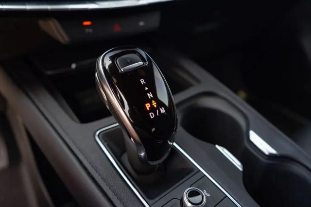 2024 Cadillac XT4 FWD Sport