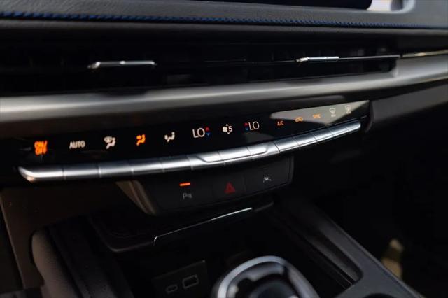 2024 Cadillac XT4 FWD Sport