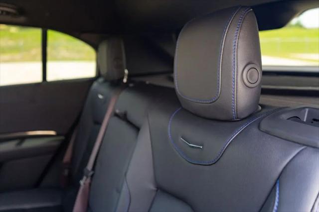 2024 Cadillac XT4 FWD Sport