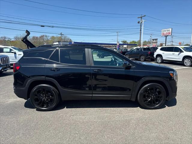 2022 GMC Terrain AWD SLE