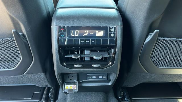 2026 Jeep Grand Cherokee L Altitude 4x4