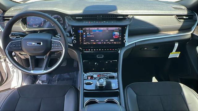 2026 Jeep Grand Cherokee L Altitude 4x4