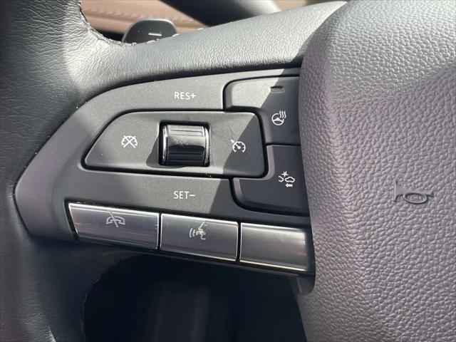 2024 Cadillac XT4 AWD Premium Luxury