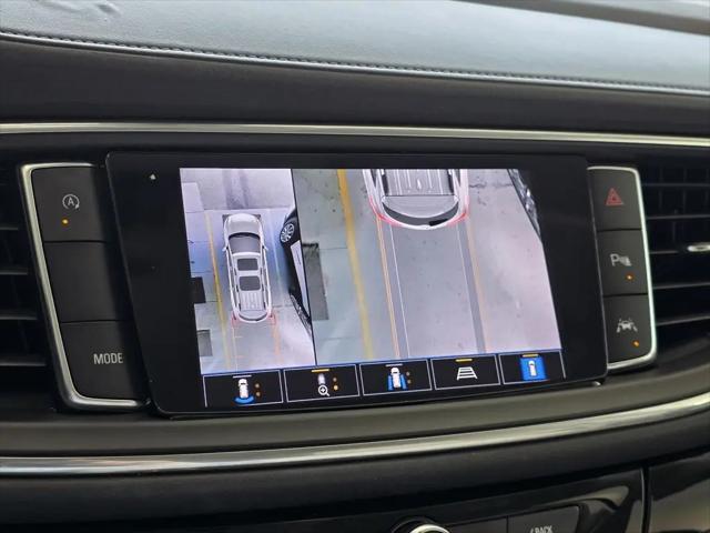 2022 Buick Enclave FWD Avenir