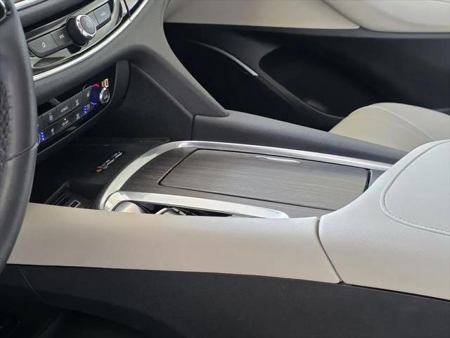 2022 Buick Enclave FWD Avenir