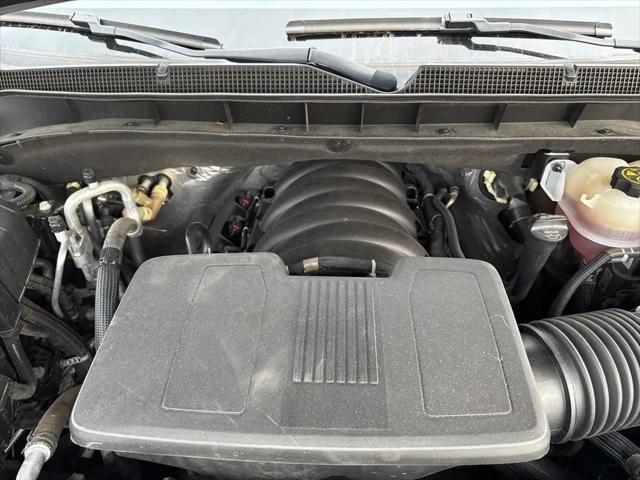 2023 Chevrolet Suburban 4WD Premier
