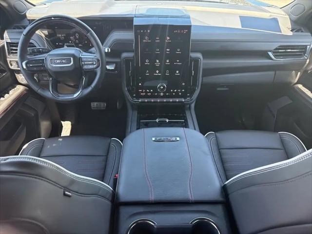 2025 GMC Yukon XL AT4 Ultimate 4WD