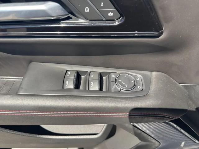 2025 GMC Yukon XL AT4 Ultimate 4WD