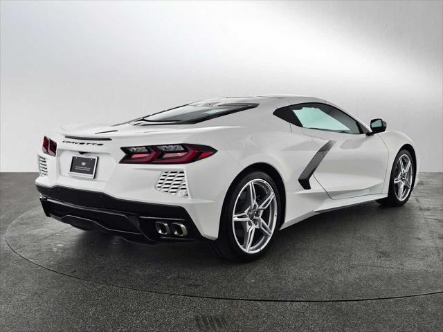 2025 Chevrolet Corvette Stingray RWD Coupe 2LT