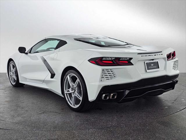 2025 Chevrolet Corvette Stingray RWD Coupe 2LT