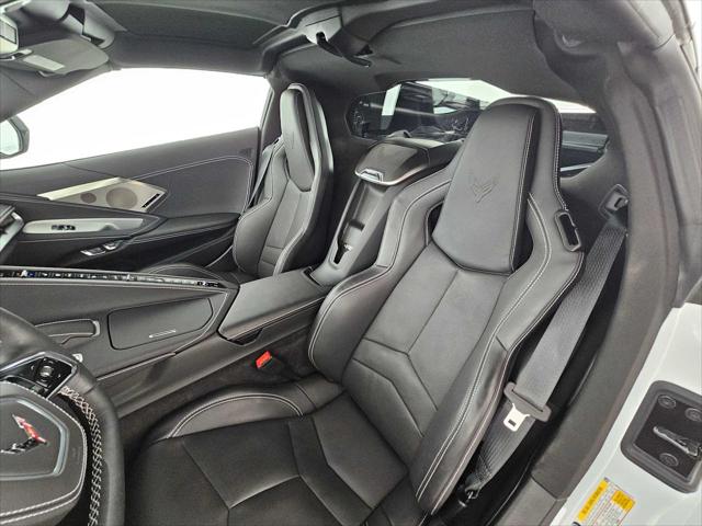 2025 Chevrolet Corvette Stingray RWD Coupe 2LT
