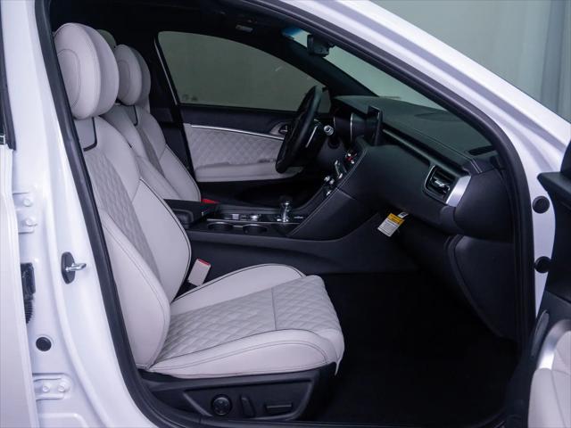 2025 Genesis G70 3.3T RWD Sport Advanced
