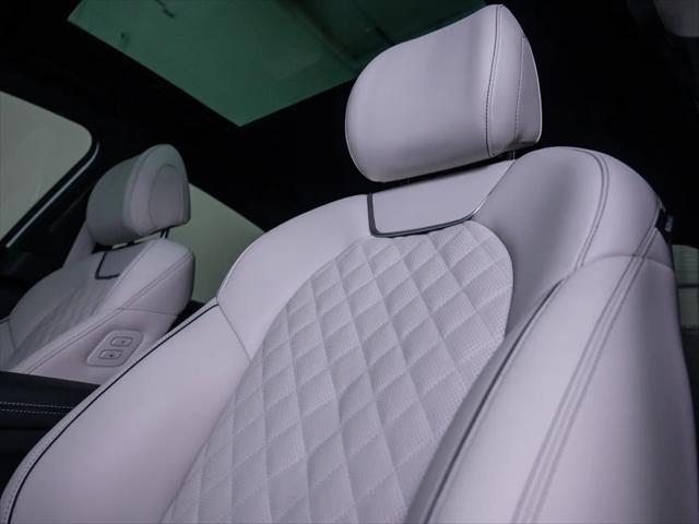 2025 Genesis G70 3.3T RWD Sport Advanced