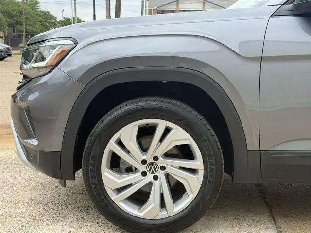 2023 Volkswagen Atlas 2.0T SE w/Technology