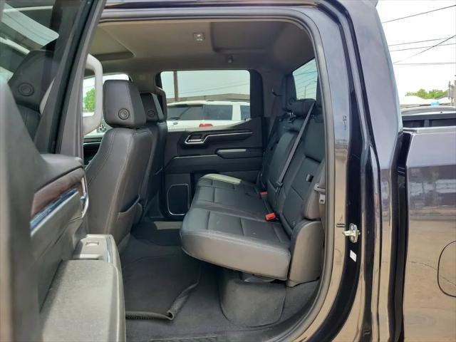 2024 GMC Sierra 1500 2WD Crew Cab Short Box SLT
