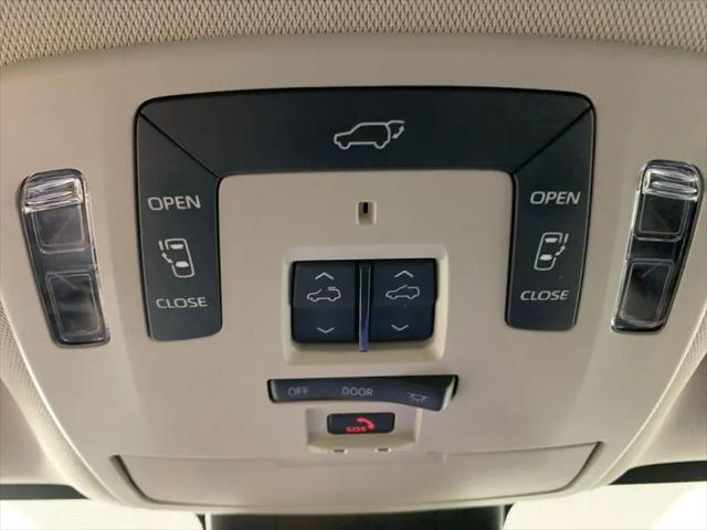 2023 Toyota Sienna Limited