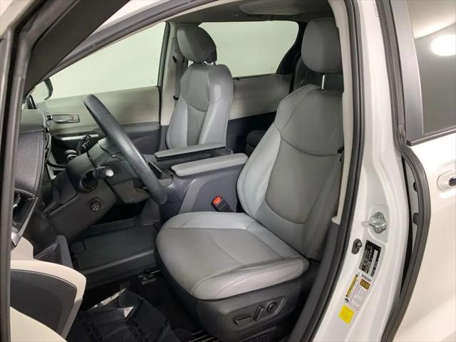 2023 Toyota Sienna Limited
