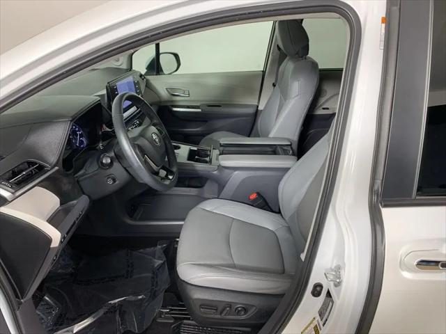 2023 Toyota Sienna Limited