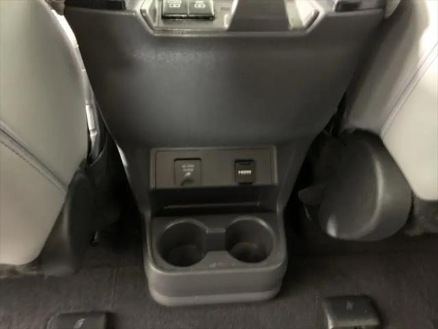 2023 Toyota Sienna Limited