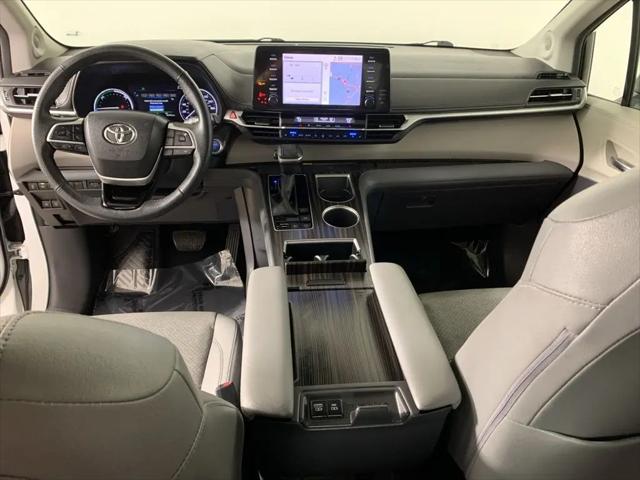2023 Toyota Sienna Limited