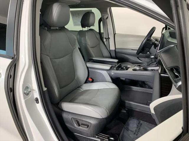 2023 Toyota Sienna Limited