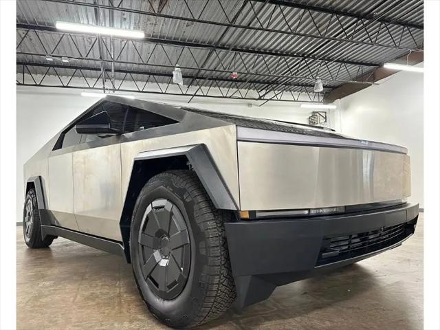 2025 Tesla Cybertruck All-Wheel Drive