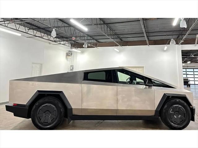 2025 Tesla Cybertruck All-Wheel Drive
