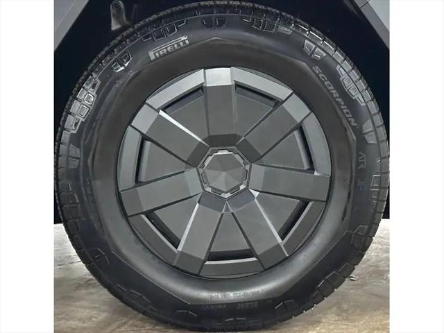 2025 Tesla Cybertruck All-Wheel Drive