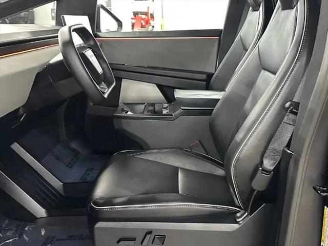 2025 Tesla Cybertruck All-Wheel Drive