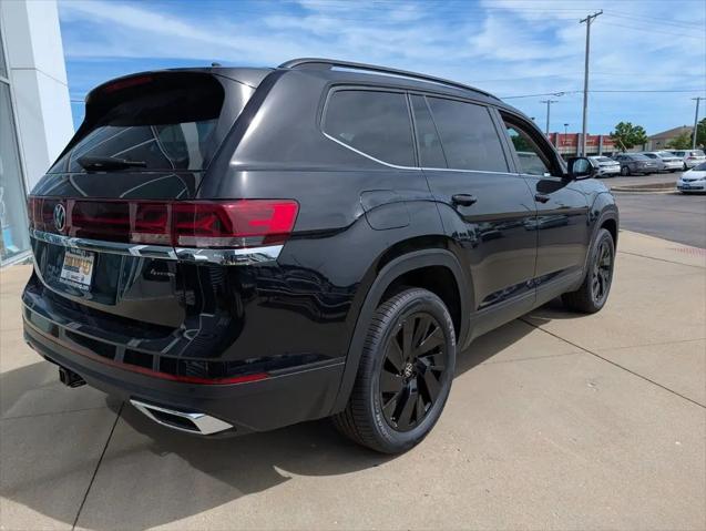 2026 Volkswagen Atlas SE with Technology