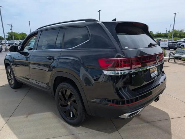 2026 Volkswagen Atlas SE with Technology