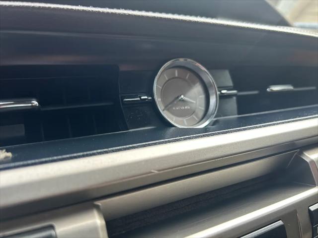 2017 Lexus ES 300h ES 300h