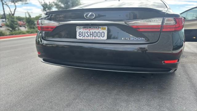 2017 Lexus ES 300h ES 300h