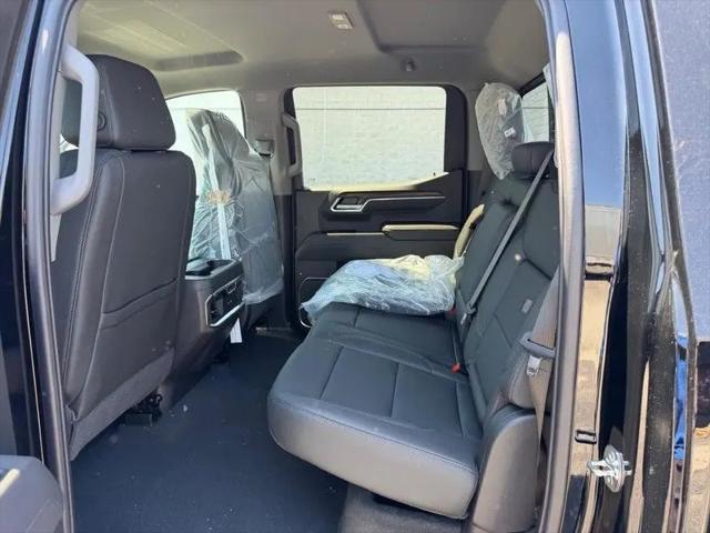 2026 GMC Sierra 1500 Crew Cab, Short Bed, SLT, 4WD