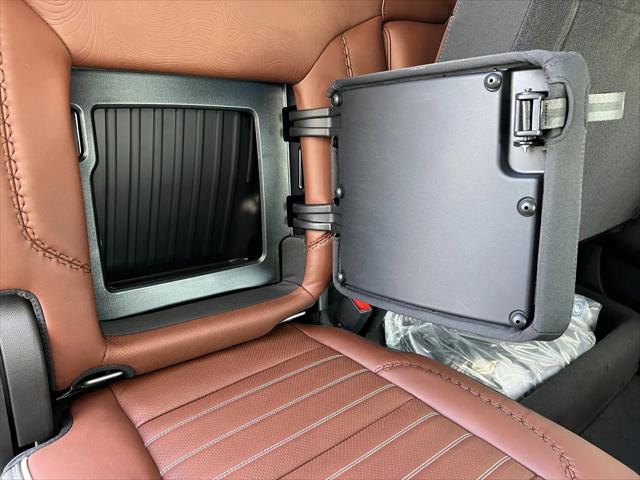 2026 GMC Sierra 2500HD Crew Cab, Standard Bed, Denali Ultimate, 4WD