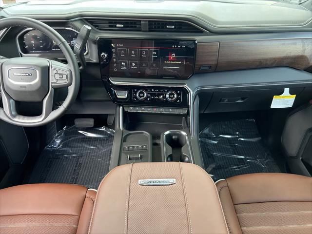 2026 GMC Sierra 2500HD Crew Cab, Standard Bed, Denali Ultimate, 4WD