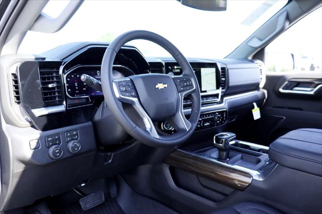 2026 Chevrolet Silverado 1500 4WD Crew Cab Standard Bed LT