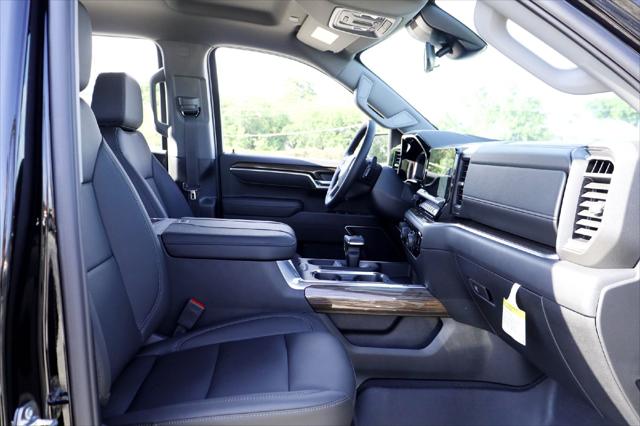 2026 Chevrolet Silverado 1500 4WD Crew Cab Standard Bed LT